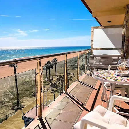 아파트 Bright Flat With Direct Access