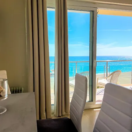 Bright Flat With Direct Access Apartment