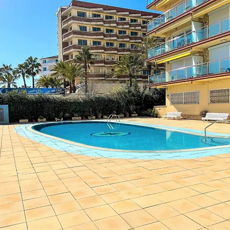Bright Flat With Direct Access