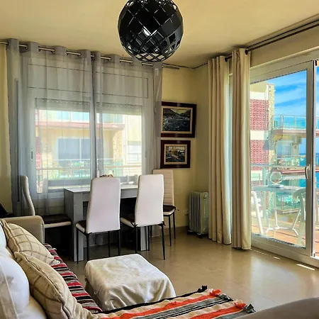 Bright Flat With Direct Access Apartment *