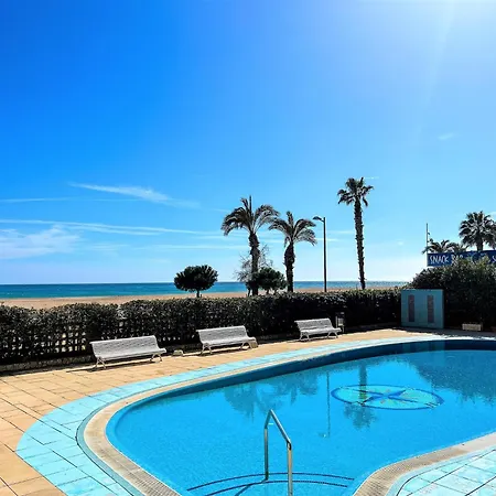 Bright Flat With Direct Access Apartment *